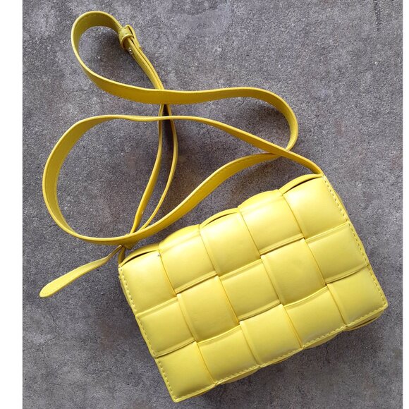 Billini Puffy yellow Patent Leather Crossbody Shoulder Bag - Picture 1 of 10